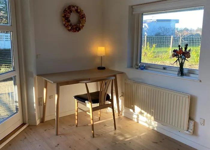 Moderne Sommerhus, 8 Senge, 250 Mtr Til Sandstrand 度假居 *