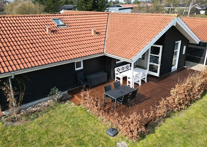 Moderne Sommerhus, 8 Senge, 250 Mtr Til Sandstrand 斯莱格思