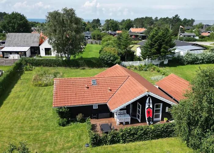 Moderne Sommerhus, 8 Senge, 250 Mtr Til Sandstrand 度假居 *