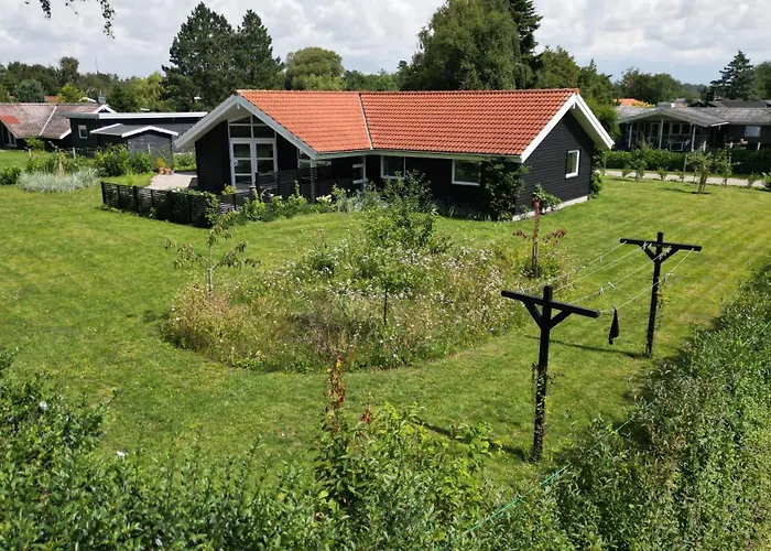 Moderne Sommerhus, 8 Senge, 250 Mtr Til Sandstrand *