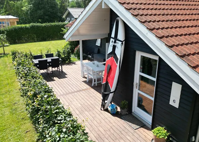 Moderne Sommerhus, 8 Senge, 250 Mtr Til Sandstrand